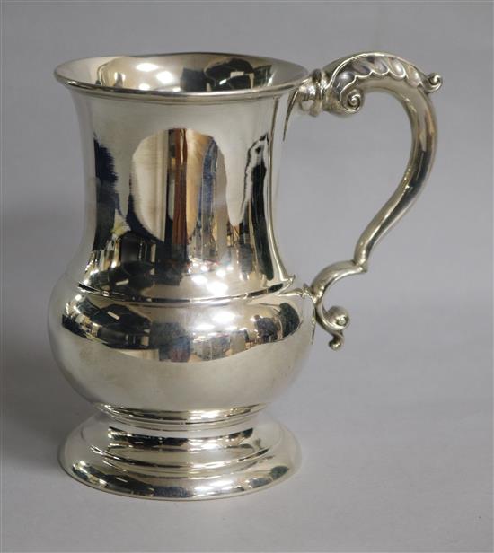 A George V silver baluster mug, A.L. Davenport, London, 1934, 12 oz.